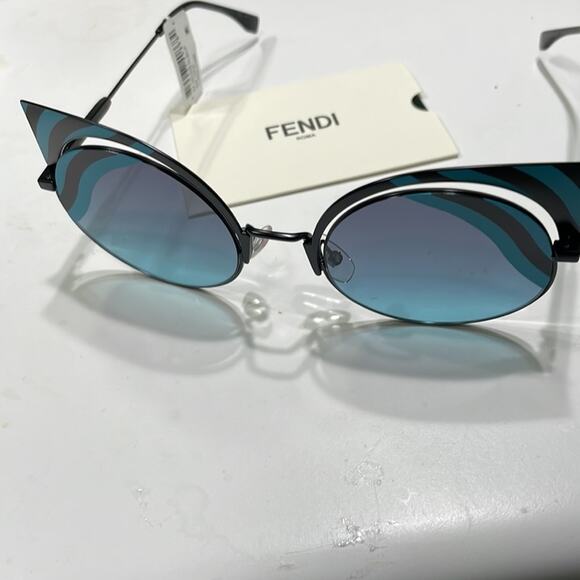 Fendi 53mm Cat Eye Sunglasses black and blue stripes - Picture 2 of 15